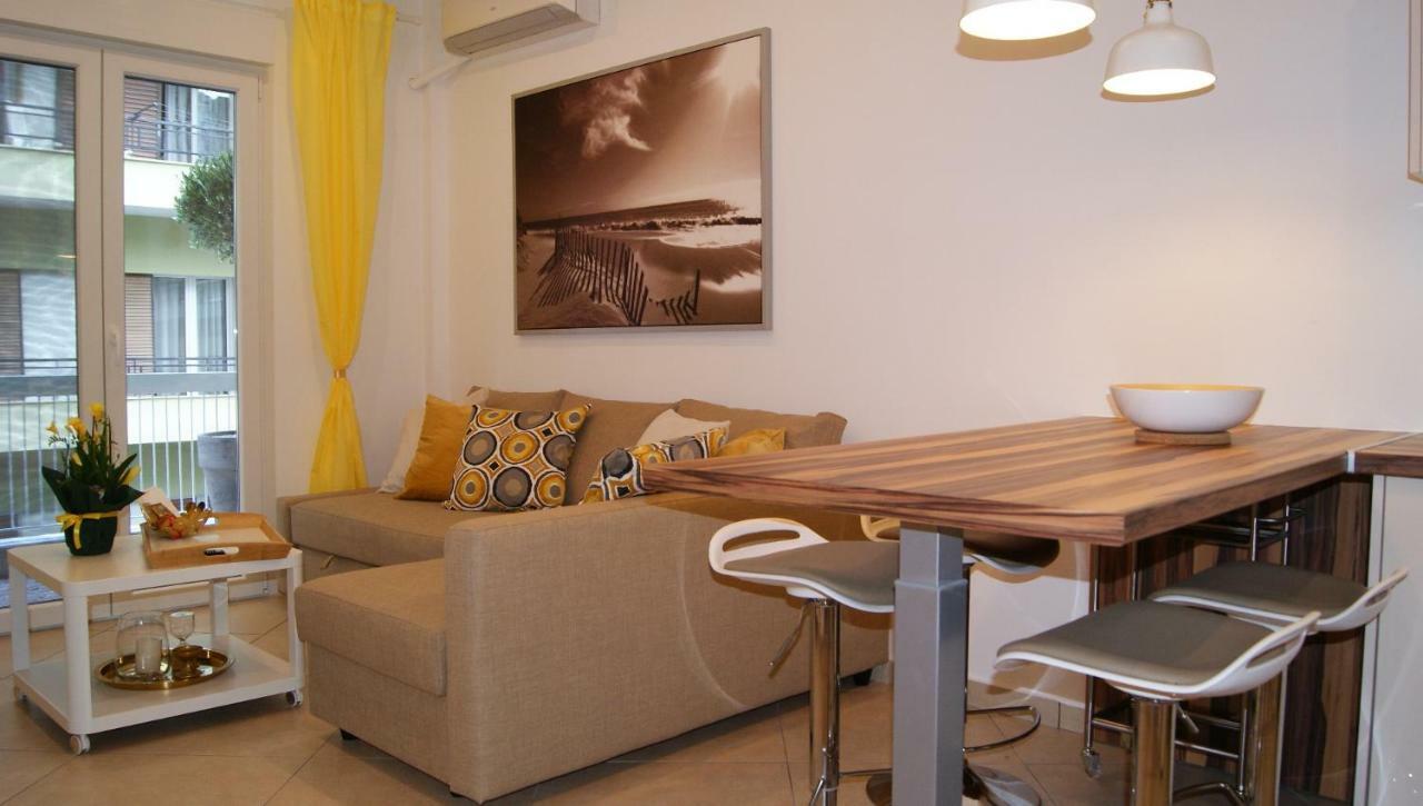 Brand New Luxury Apartment Szaloniki Kültér fotó