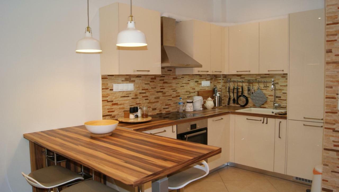 Brand New Luxury Apartment Szaloniki Kültér fotó