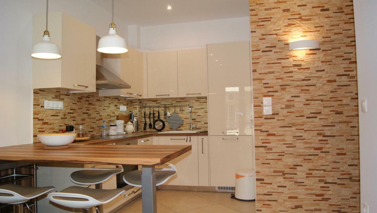 Brand New Luxury Apartment Szaloniki Kültér fotó